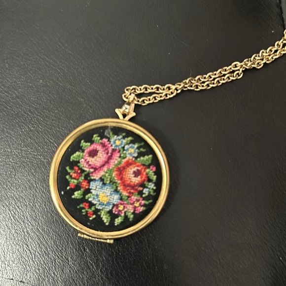 Vintage Embroidered Necklace - Picture 5 of 11